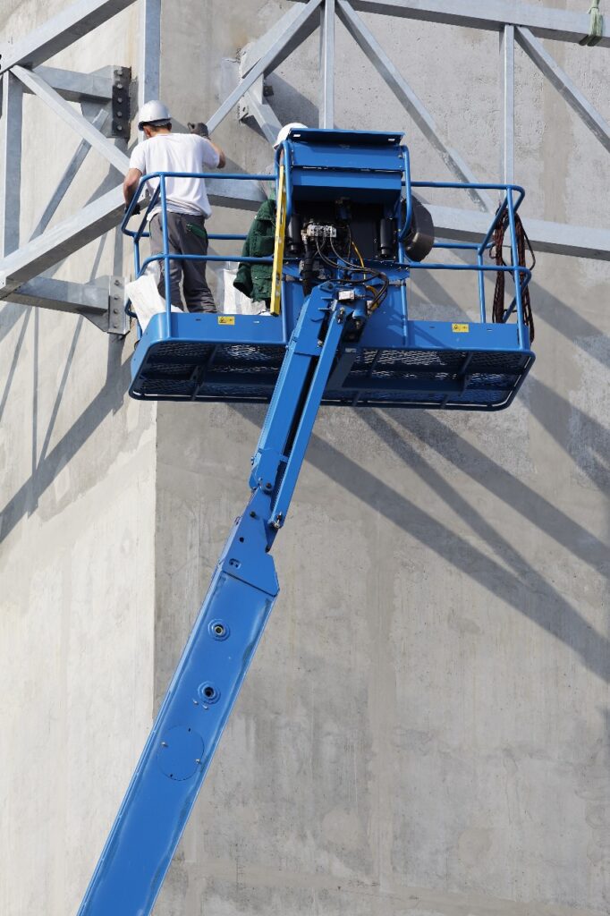 Boom Lift Rental Dubai whatsapp image 2025 09 23 at 14.02.35 b070f80d